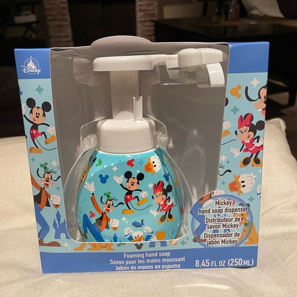 New Mickey hand soap dispenser, never been used, still in packaging! - Picture 2 of 3